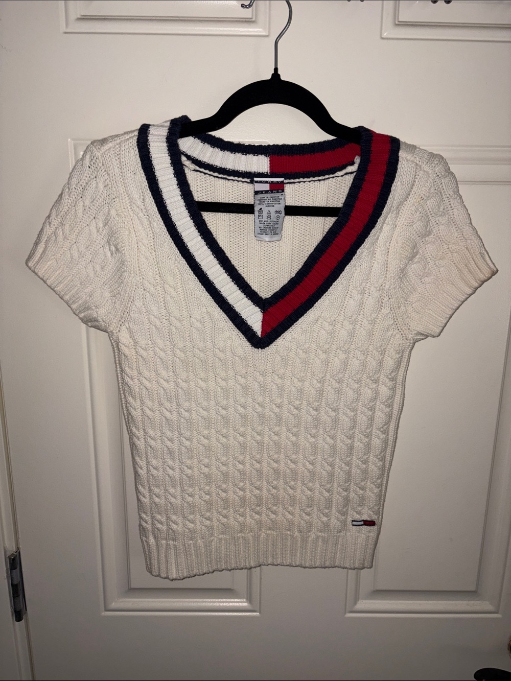 Tommy Hilfiger Cream Cable-Knit V-Neck Sweater with Red & Navy Trim